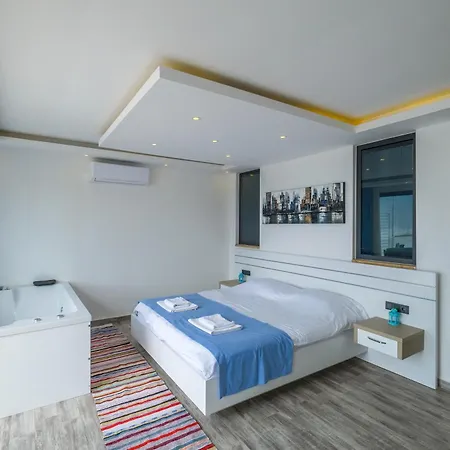 Esra Villa